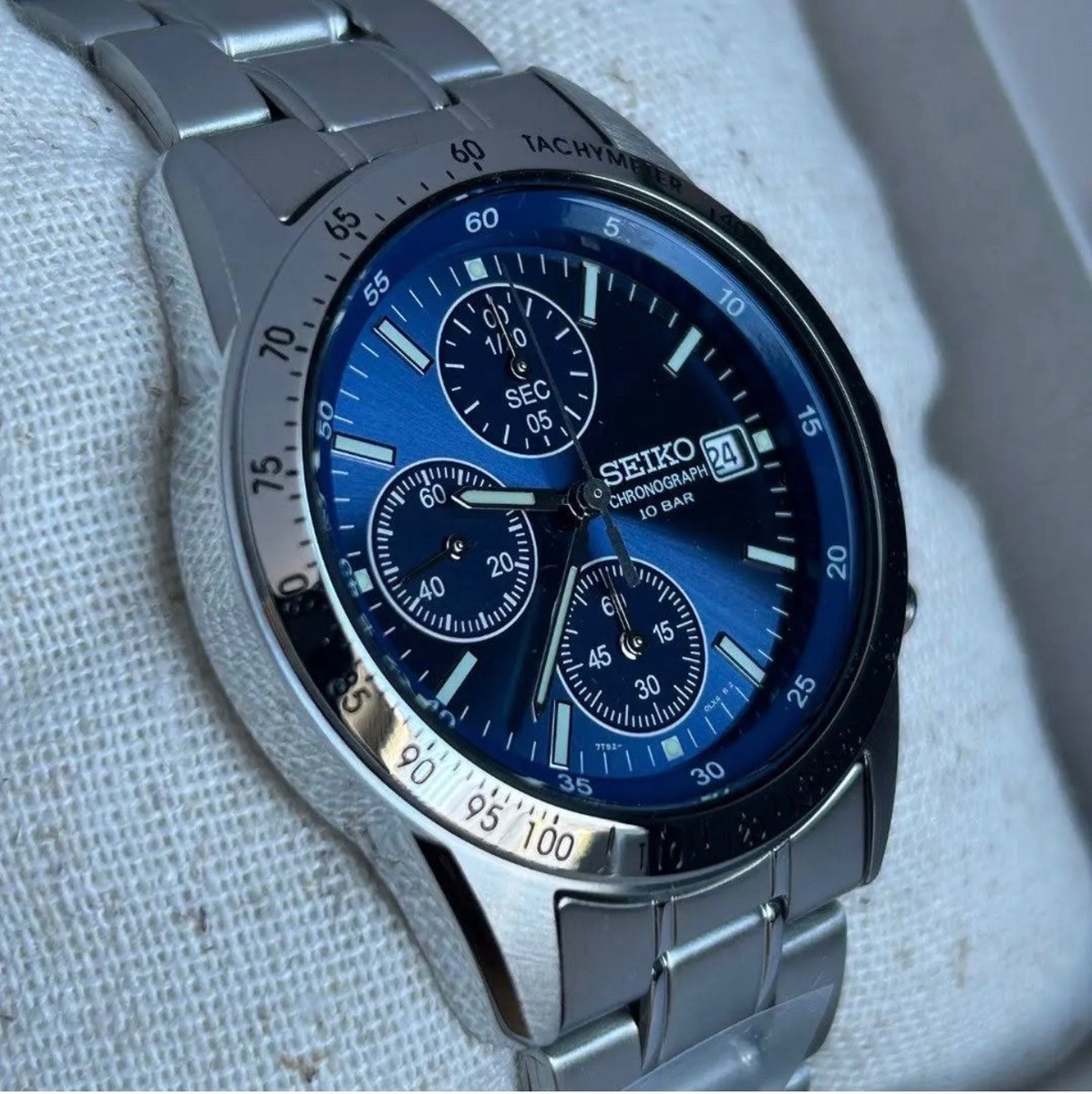 Seiko SBTQ071 Chronograph Quartz Men's Watch Blue Dial Stainless Seiko SBTQ071 Chronograph Quartz Men's Watch Blue Dial Stainless