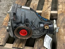 2011-2014 Dodge Charger 5.7L Rear Axle Differential Carrier 3.06 Axle Ratio