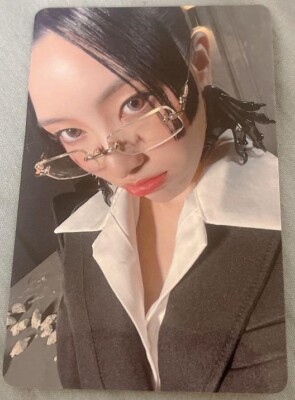 XG WOKE UP TOWER RECORD SHIBUYA LUCKY DRAW Official Photo Card 8