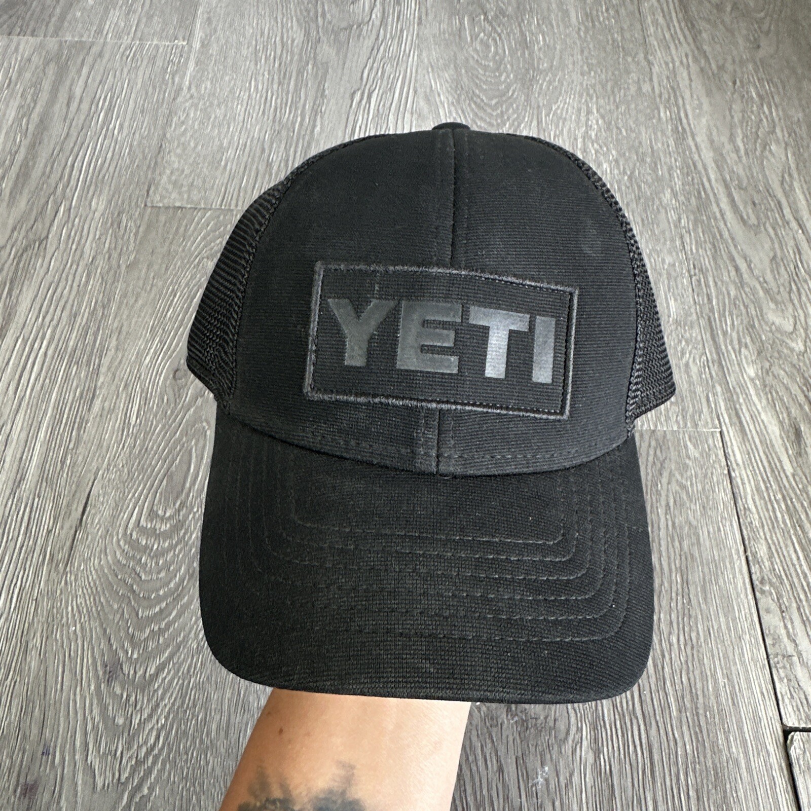 Yeti Logo Trucker Hat Patch Adjustable Snapback O… - image 1