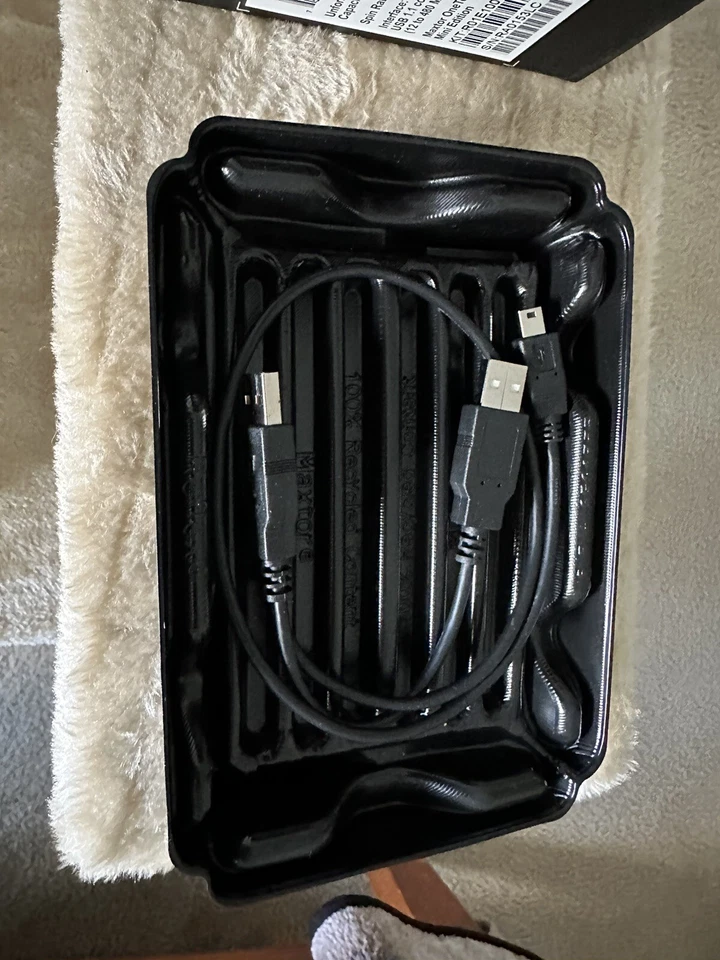 Maxtor One Touch III - Mini Edition - 100GB / 5400RPM - Pre Owned / Never Used - Image 3 of 4