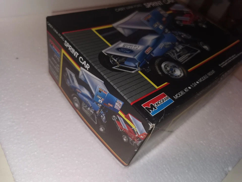 Monogram  Casey Luna Sprint Car Monogram | No. 2775 | 1:24 - Immagine 2 di 4