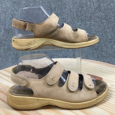 Ecco Babett 3-Strap Sandals Womens 39 Casual Hook & Loop Open Leather Beige