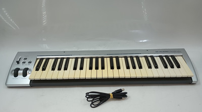 M-Audio KeyStudio MIDI Keyboard Controller 49-Key USB Portable TESTED EB-20205
