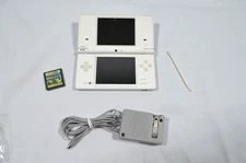Nintendo DSi Handheld Console TWL-001 (USA) w/ Stylus, OE Charger & SMB Game