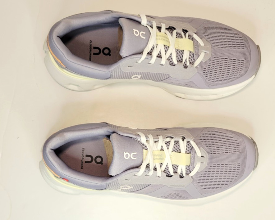 On Cloudrunner 2 Women's Size 8 Lightweight Supportive Running Shoes Retail $150 image 5
