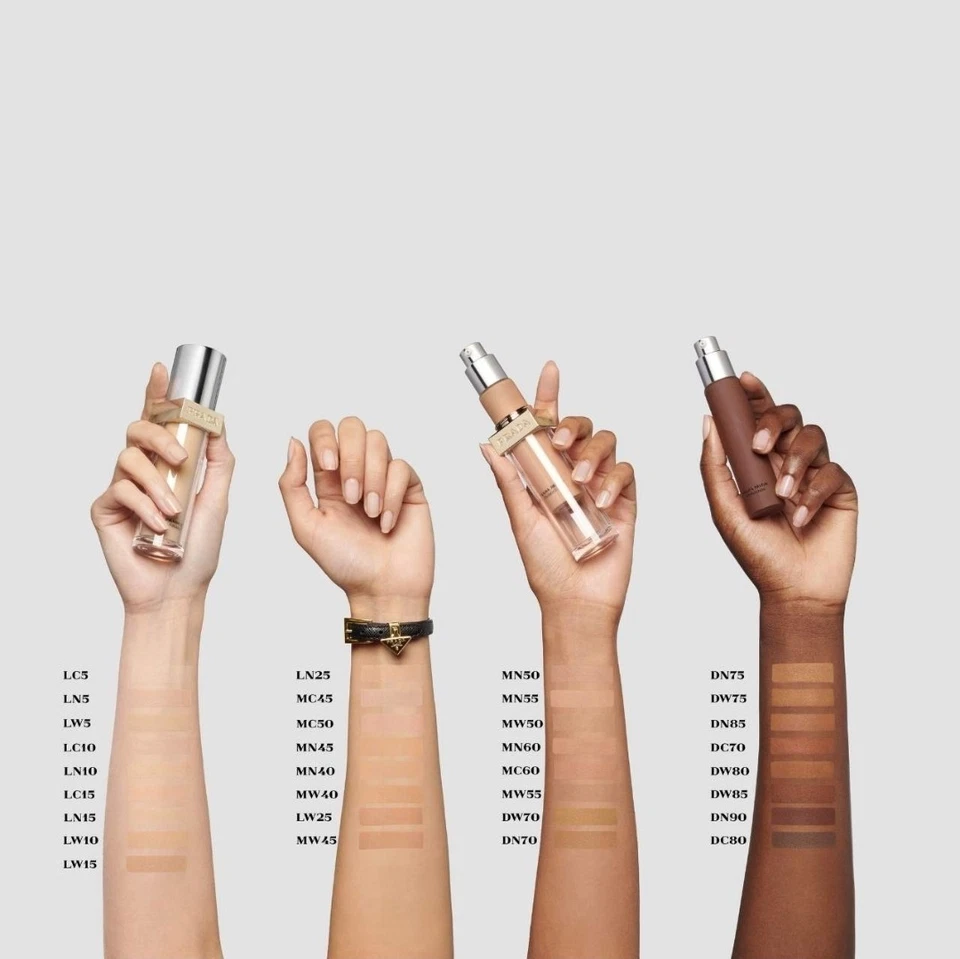 Prada Reveal Soft Matte Foundation LC5 Light Cool Sunscreen 30ml 1 fl oz Full Sz - Image 4 of 4