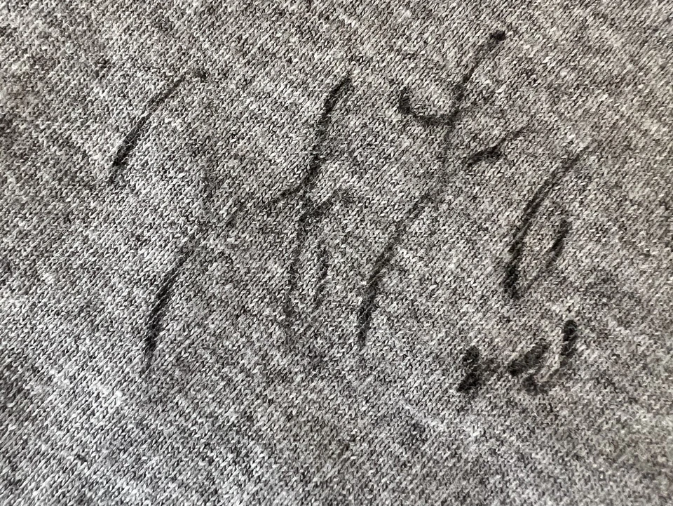 Phoenix Mercury WNBA 2006 Autographed T Shirt 7 Signatures Diana Taurasi - Image 4 of 4