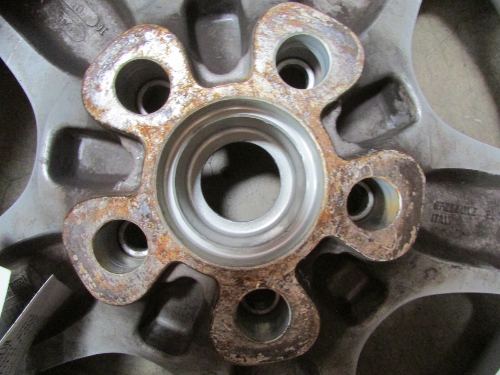 Ferrari 456, Rear Wheel, Used, P/N 151640
