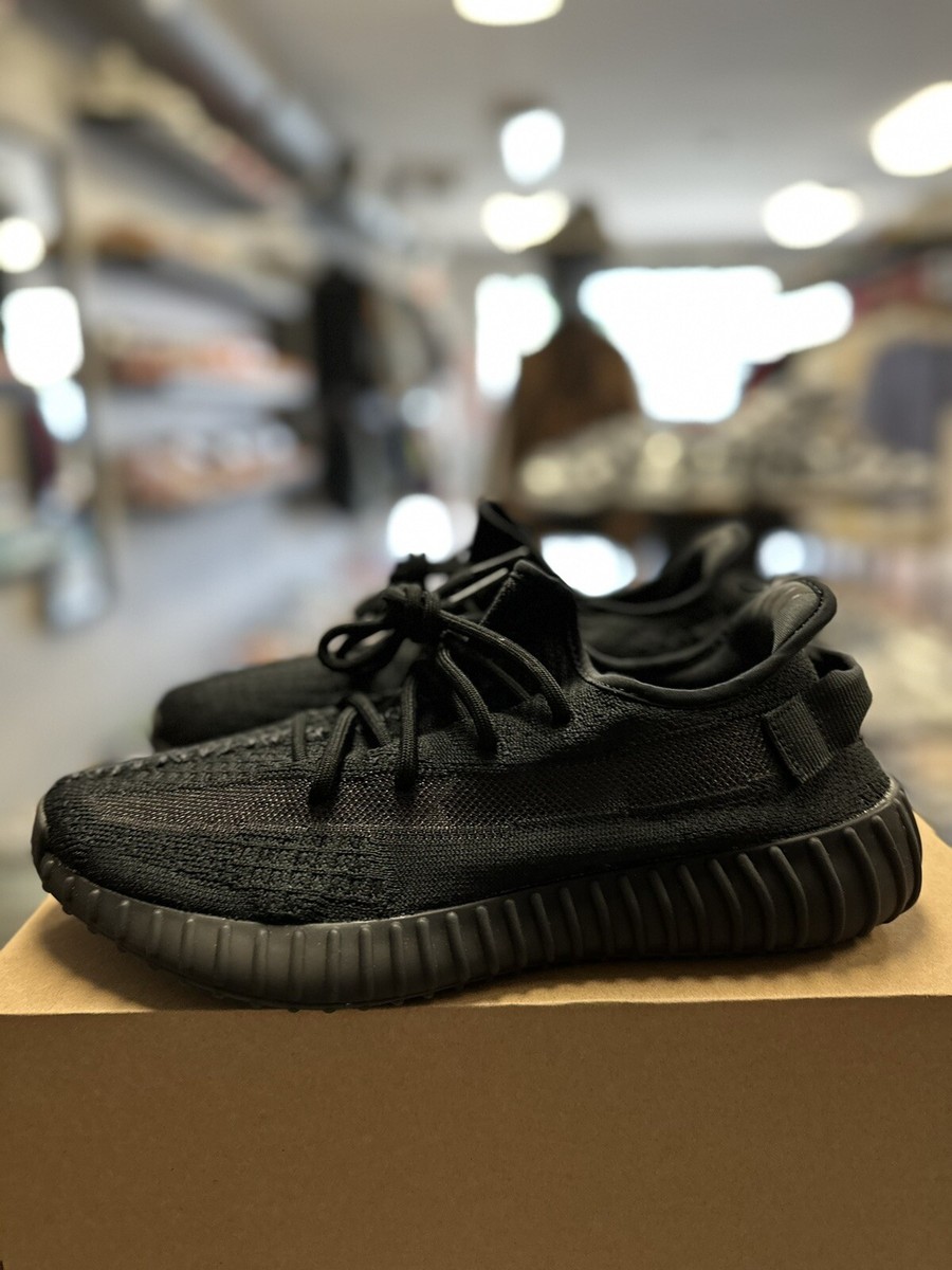 Adidas Yeezy Boost 350 V2 /23 “Onyx” Size 9.5 Same Day Shipping