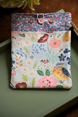 Floral Kindle Paperwhite Sleeve Tablet Case Book Cover Lightly Padded Sleeve