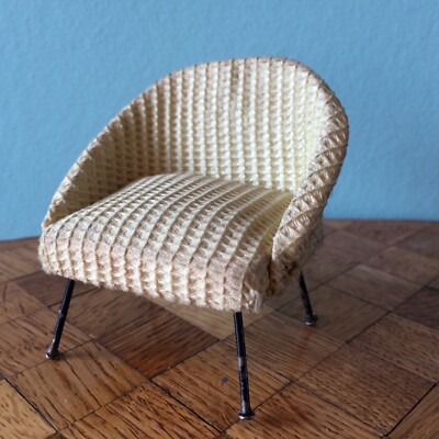 Nagelstuhl Sessel Cocktailsessel beige Rülke Puppenstube 1:12 dollhouse chair