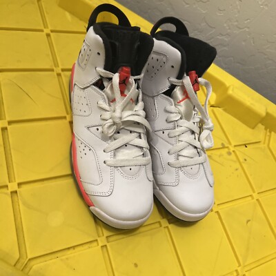 Jordan Retro Infrared Pack White 2010 Size GS 5Y Used No Box Slightly  Used