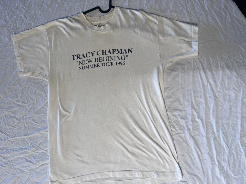 Tracy Chapman 1996 “New Beginning” Tour Crew Shirt + Pass | Screen Stars XL Misp - Image 3 of 4