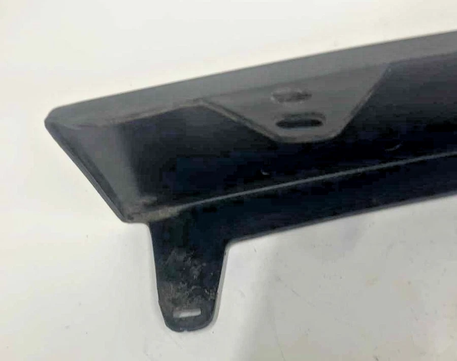 1993 Chevrolet Cavalier Grille Panel Front Grill Panel - Imagem 3 de 4