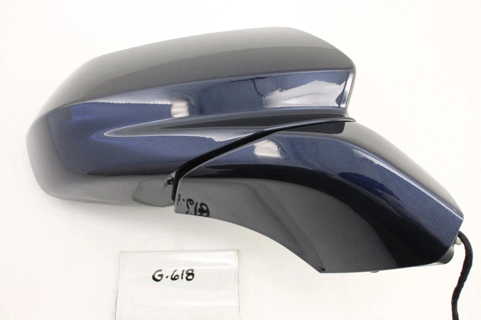 New OEM Genuine Cadillac Power Door Mirror RH Blue G1M Heated 2017-2019 XT5