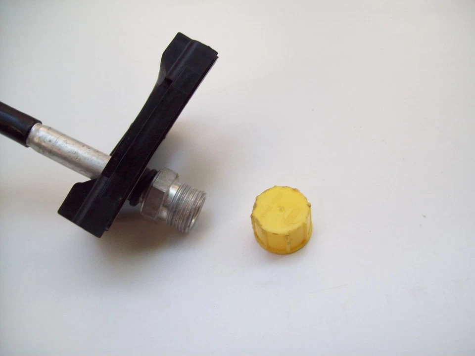 Audi A4 Avant Condenser Pipe Genuine 8E2260709C 2001-2006 — 第 3/3 张图片