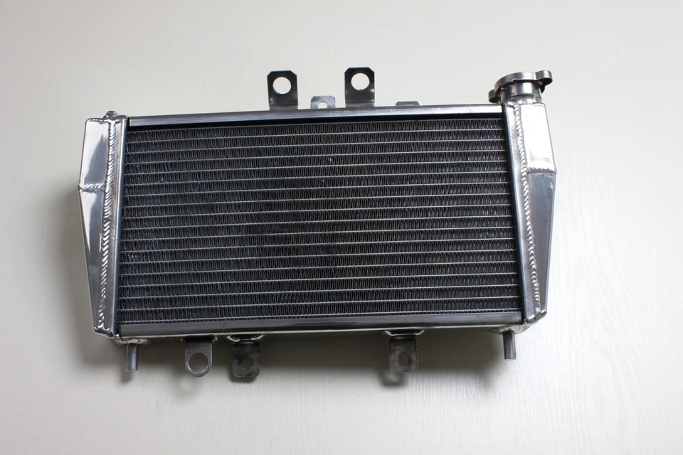 Aluminum Radiator Cooler Fit For Triumph Speed Triple 955I 1997-2006 - Image 4 of 4