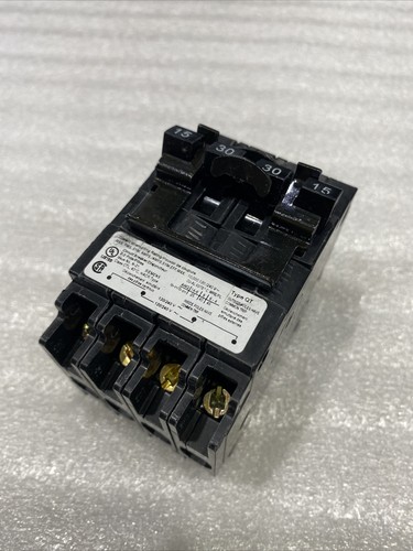Siemens Q21530CT2 Quad Circuit Breaker – 15A 240V 4-Pole, 10kA Interrupt Rating, Thermal Magnetic Protection