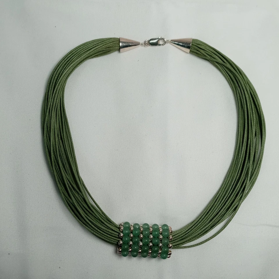 Collar de plata de ley con colgante de cuentas de aventurina verde de plata de ley de 17" Foto 2 de 4