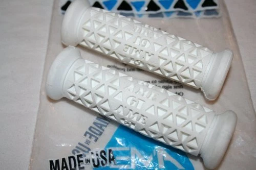 Poignées De Vélo BMX AME Tri Blanc - Style Old School Pour GT, DYNO, HARO
