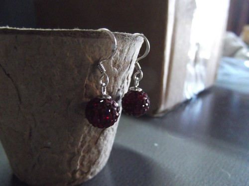 1 Paar alte 0,05 Zoll Glas Mini rote Beeren funkelnde Ohrhänger - Bild 3 von 8