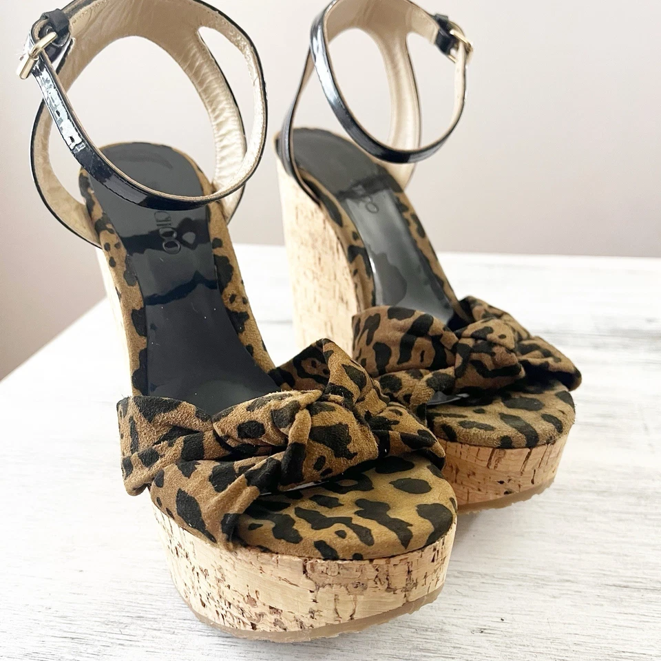 Sandalias Jimmy Choo Gamuza Estampado Leopardo Plataforma Corcho Cuñas Talla 38 Foto 2 de 4