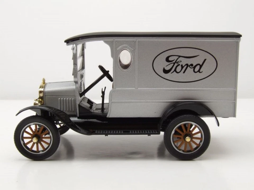 Ford Model T Paddy Wagon 1925 Argento Modellino 1:24 MotorMax - Immagine 3 di 4