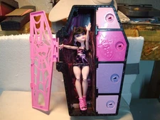 Monster High Skulltimate Secrets 2022