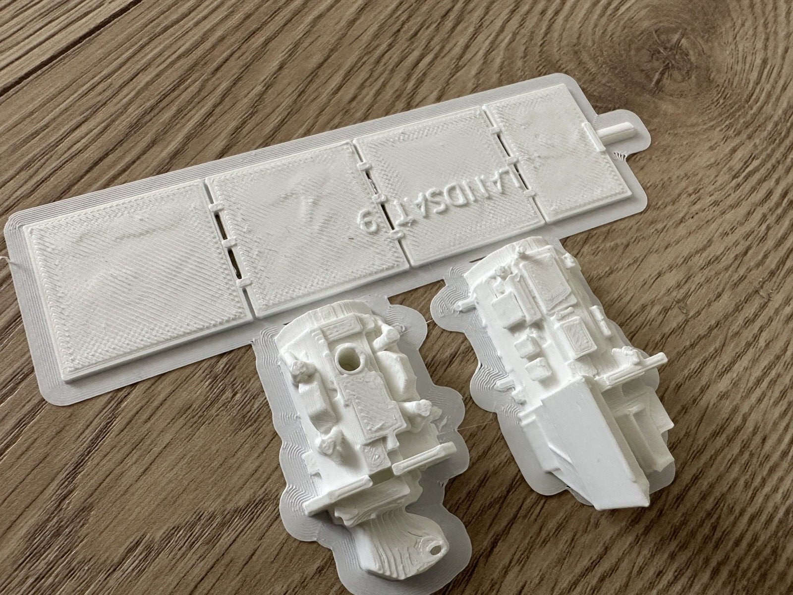 Landsat 9 satélite impreso en 3D, 1:20