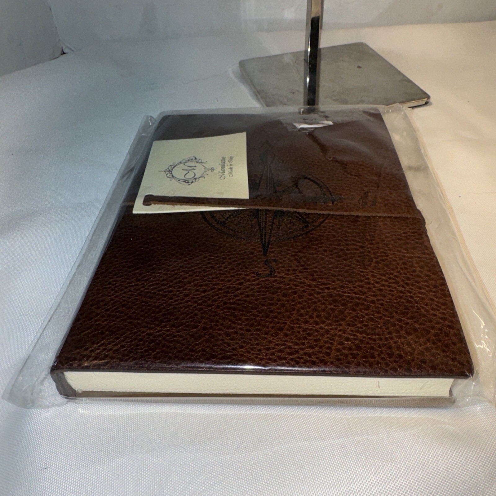 Manufactus Made in Italy A5 Genuine Leather Journal Compass New Sealed