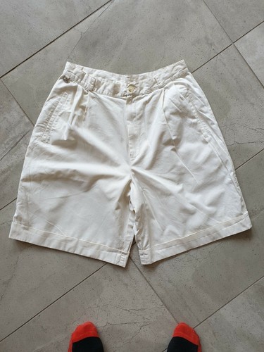 Vintage Lacoste Shorts beige cream 