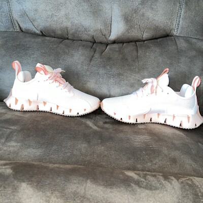 Reebok Zig Dynamica Women's Sneaker Running Shoes Orange Sz 7.5