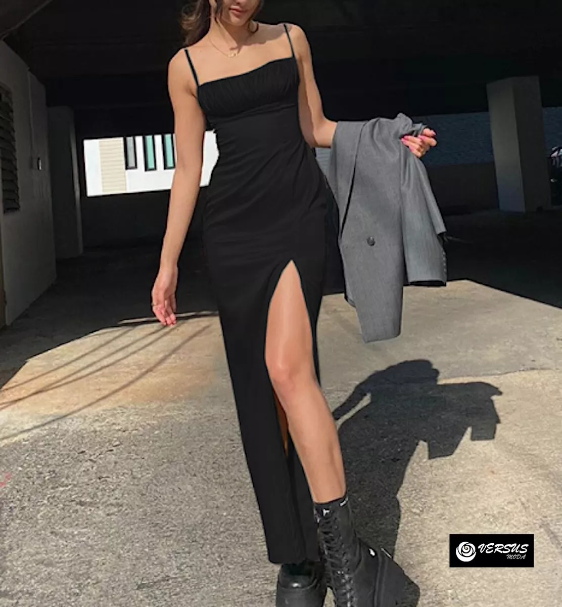 Vestito lungo nero store con spacco