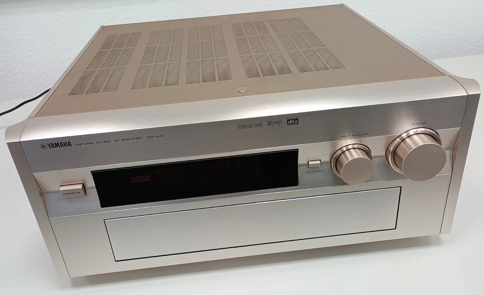 Verstärker Yamaha DSP-AX1 mit Burr-Brown PCM1704 DF1704 - Bild 2 von 4