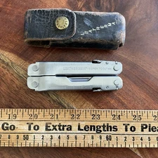 Leatherman Super Tool 300 Leather Sheath Multi-Tool USA Date Code 1022 Oct 2022