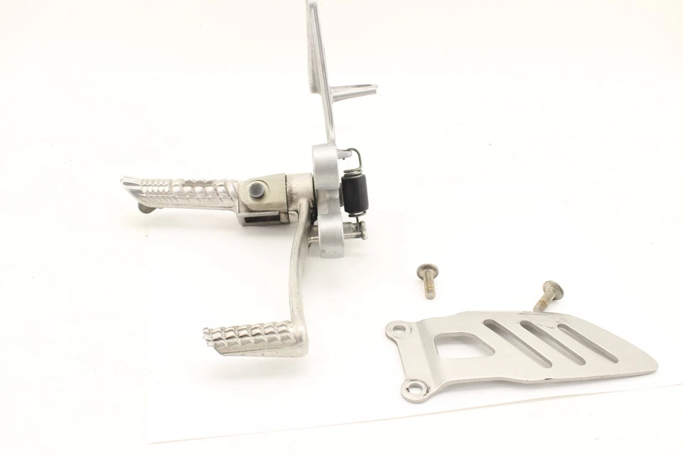 Suzuki GSXR1000 2008 OEM reposapiés delantero derecho clavija pedal freno 43600-21H00 Foto 4 de 4