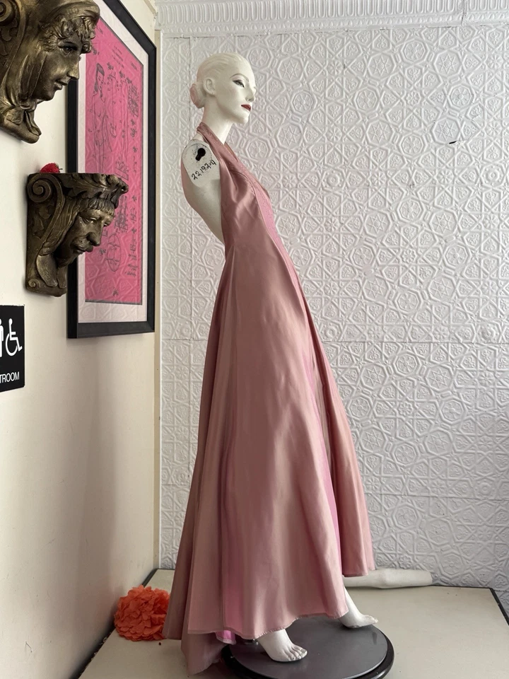 Jessica Mcclintock Millennial Pink Y2K Gown-Halter-Irridescent-Prom Dress-Fancy Foto 4 de 4