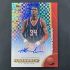2025 Topps Finest Flashback Autographs Hakeem Olajuwon Blue Xfractor /99 HOF