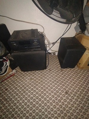 SVS Prime Bookshelf Speakers  With Subwoofer And Stereo