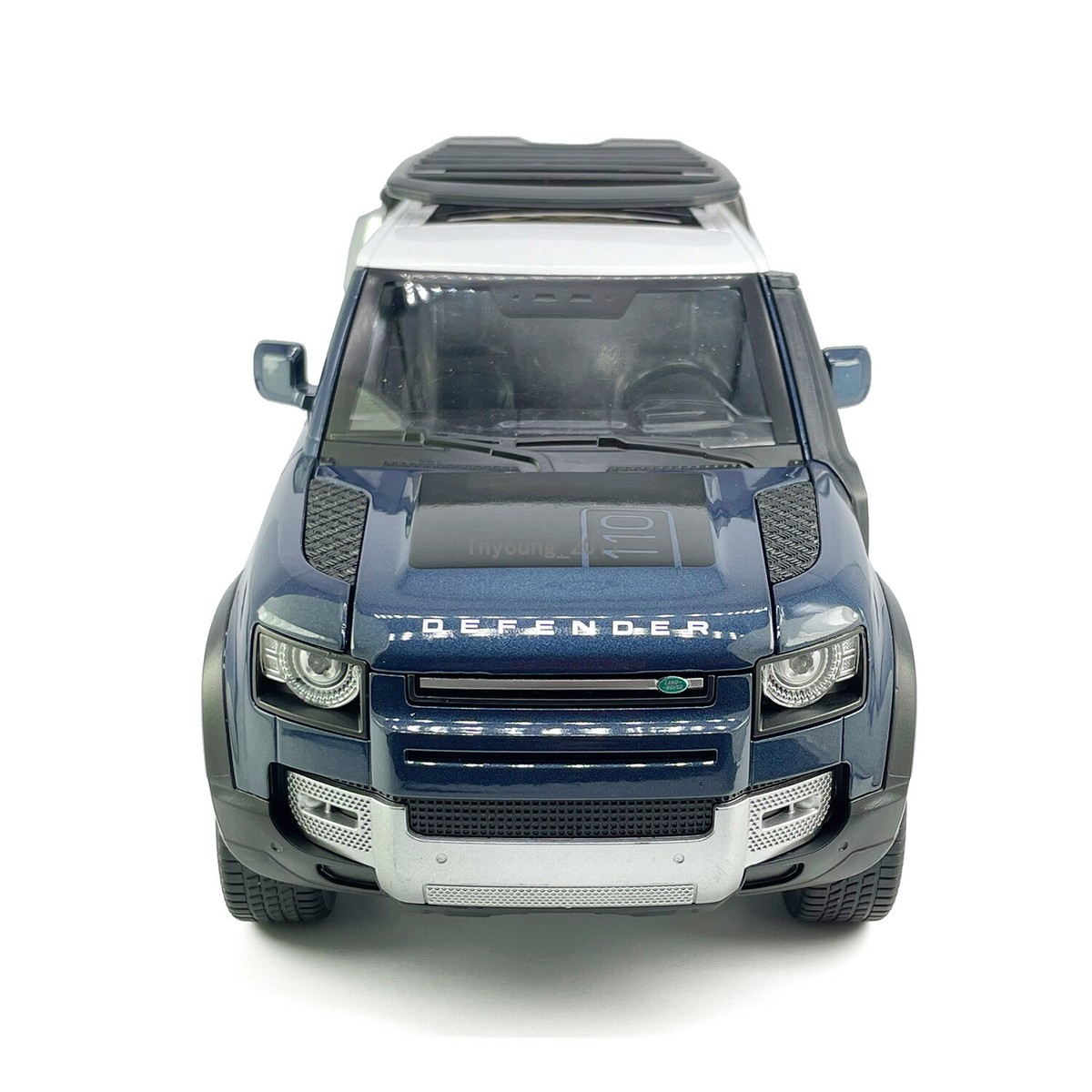 ミニカー ALLOY CAR 1/18 Land Rover Defender 110 Large 1:18 Land Rover Defender SUV Off-road Alloy Model Car