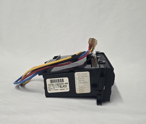 1998-2002 Mercury Grand Marquis Front Dash Temperature Climate Control Assembly - Picture 3 of 8