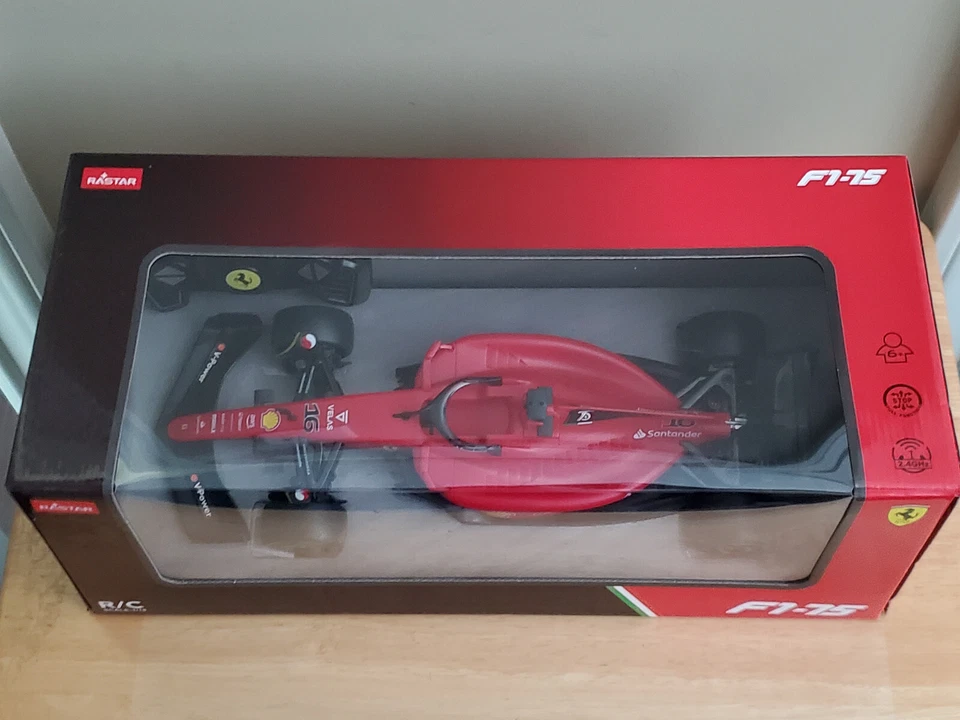 Rastar 2.4 GHz R/C F1 Car Ferrari F1-75 Scale 1:18 - Image 2 of 4
