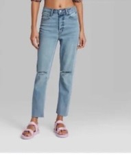Women  s Wild Fable Light Wash Distressed Straight Leg Jeans Size 00 NEW 