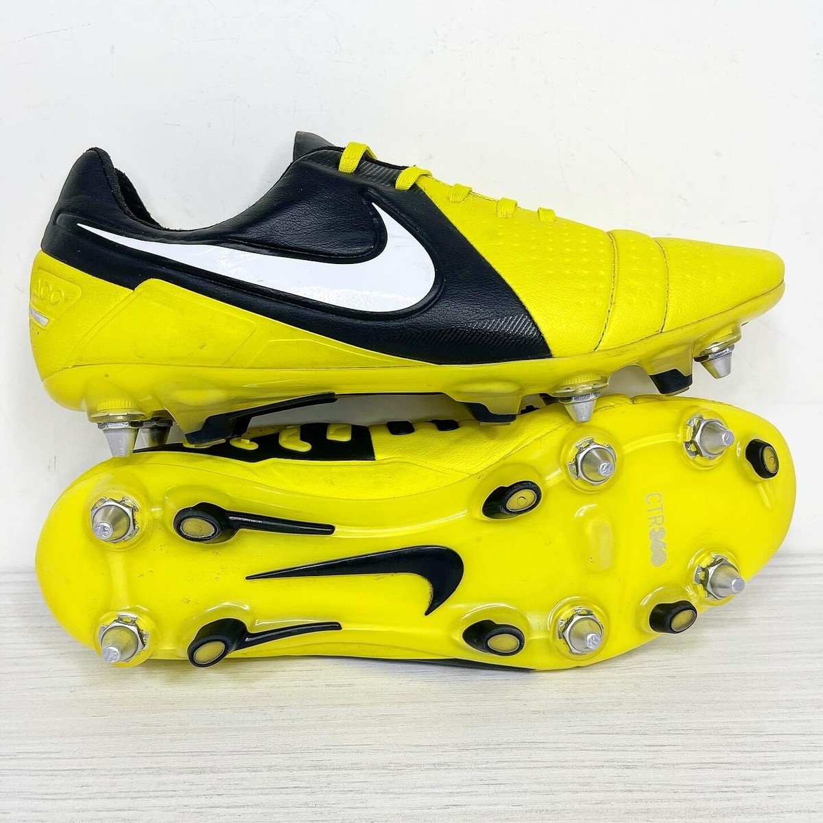 Nike CTR360 Maestri III SG 525158-710 RARE Football Boots US11