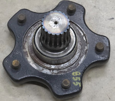 John Deere 655 755 855 Tractor 4wd Front Hub Axle Spindle Jd# M802209