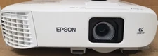 Epson PowerLite 980W 817 HOURS W/ POWERCORD AND REMOTE