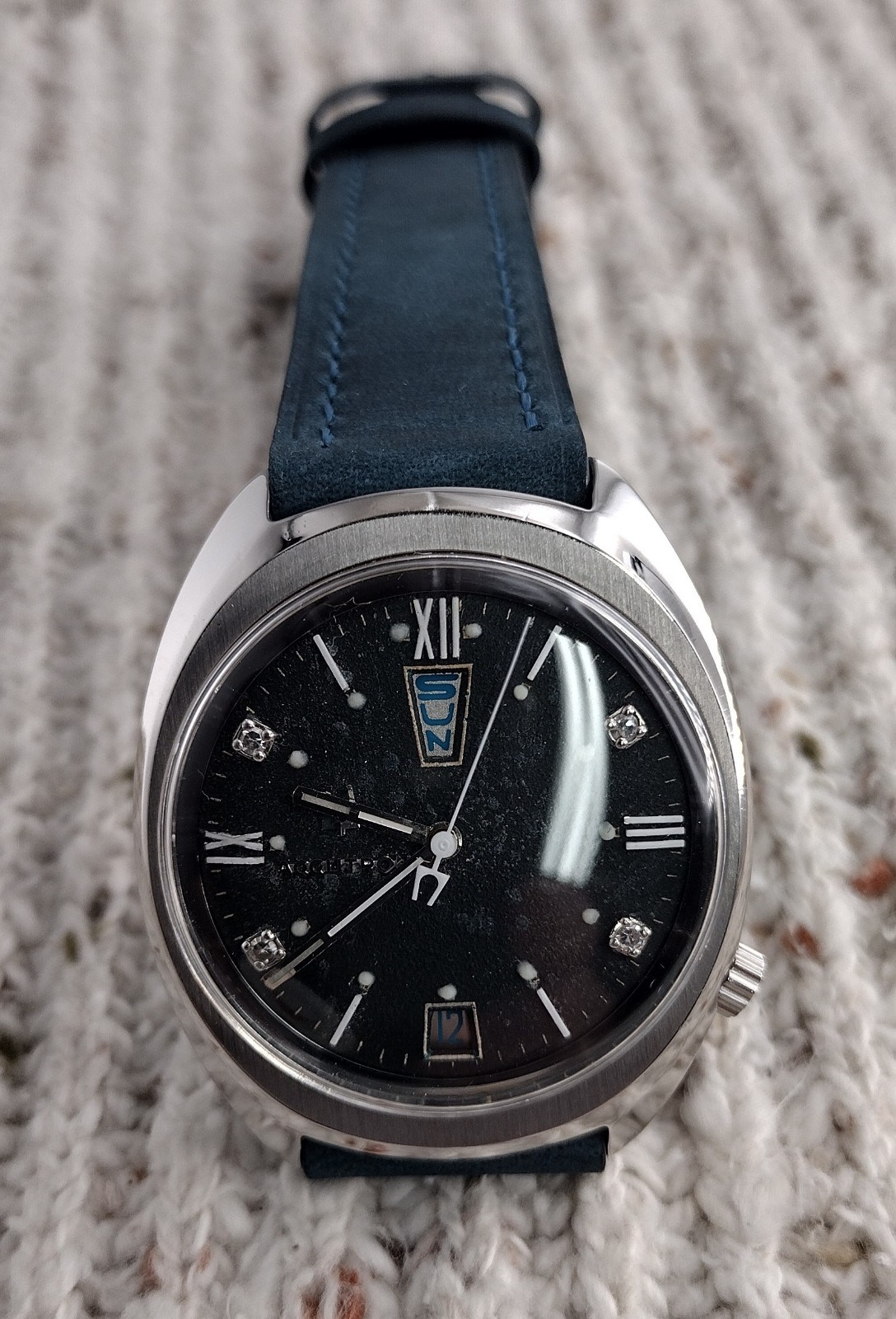 Bulova Accutron 2182 N3 1973 Up And Down Day Date.  New Lume Serviced image 2