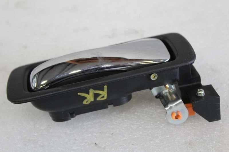 1996 1997 1998 1999 2000 2001 2002 2003 2004 ACURA RL RIGHT REAR DOOR HANDLE - Image 2 of 4