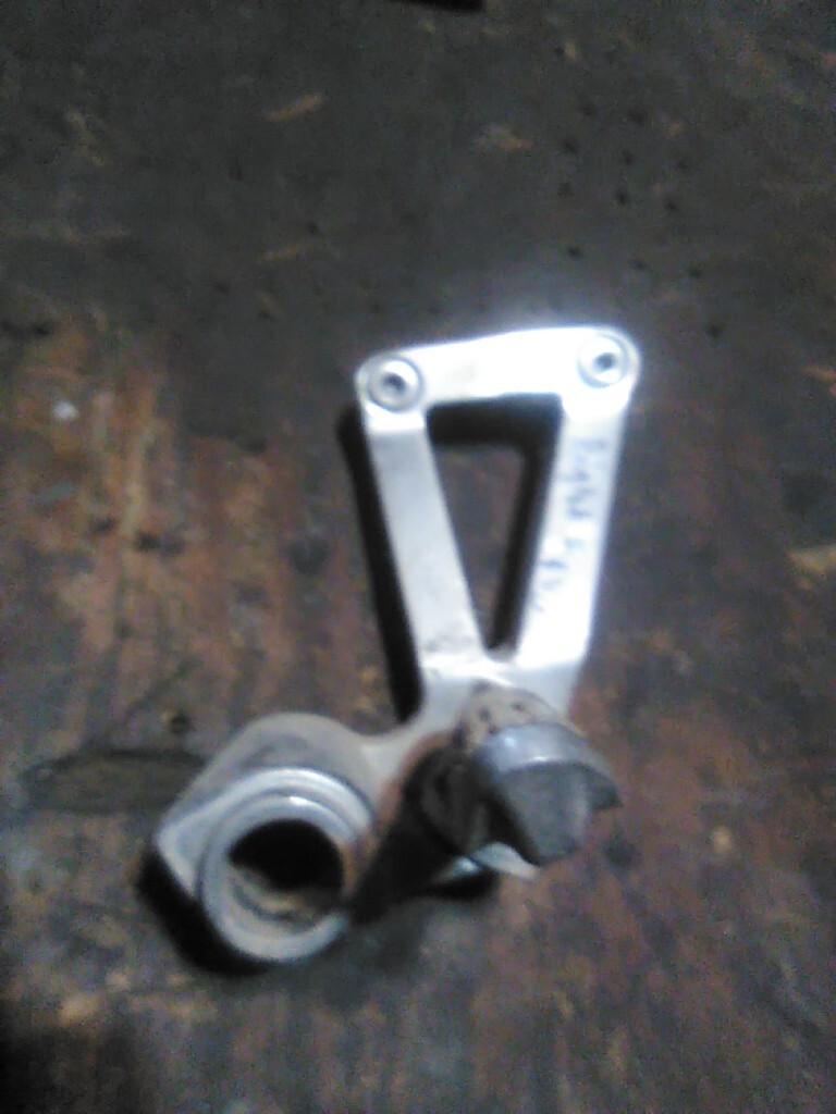 GuGuです。 Amazon.com: Fuel Tap Petcock For Kawasaki Ninja 1100 ZX 11